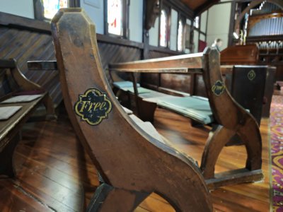 A free pew.